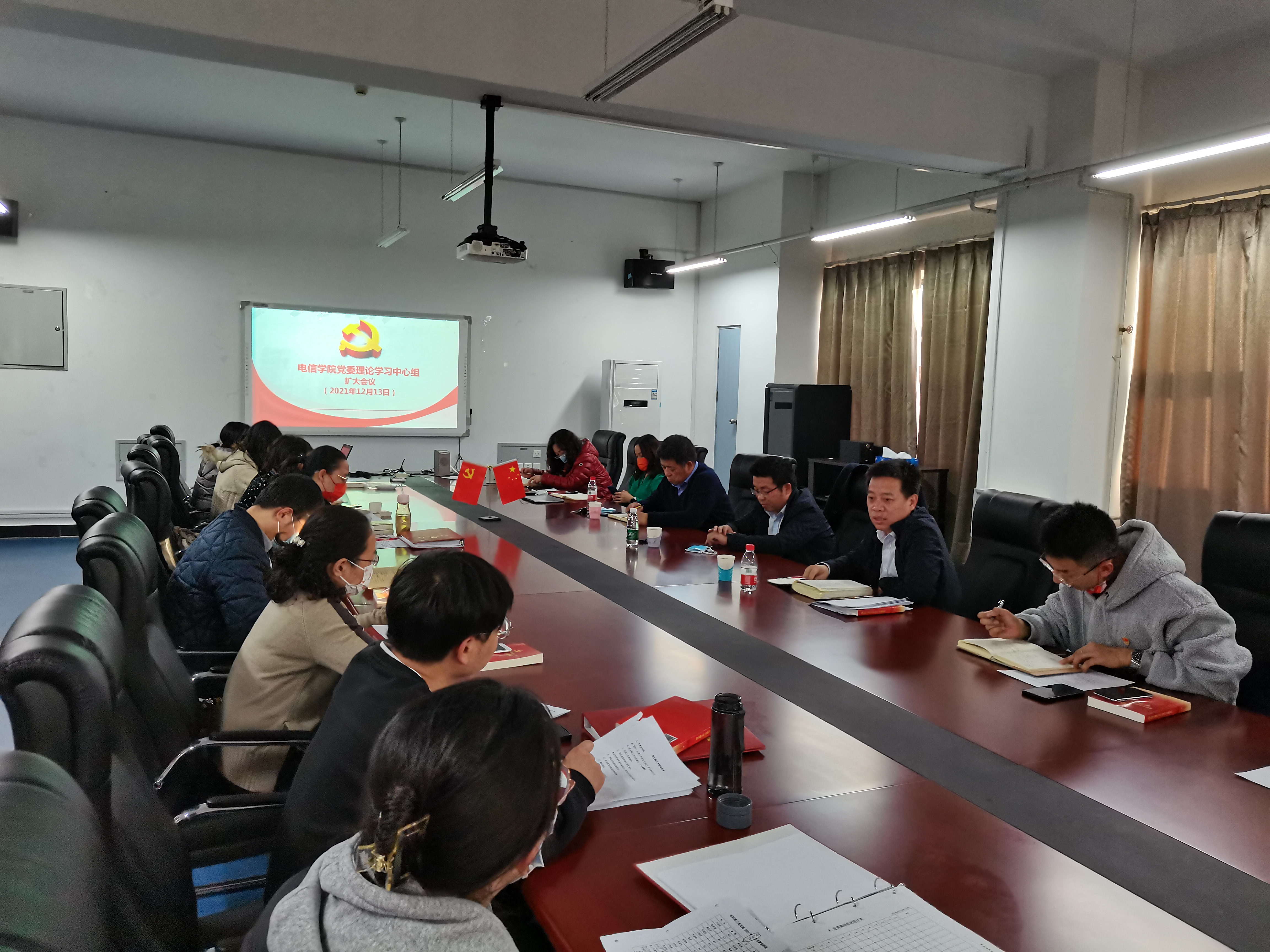 067b84ddc0324e37ae816d26e7dcdc18.jpg 067b84ddc0324e37ae816d26e7dcdc18.jpg