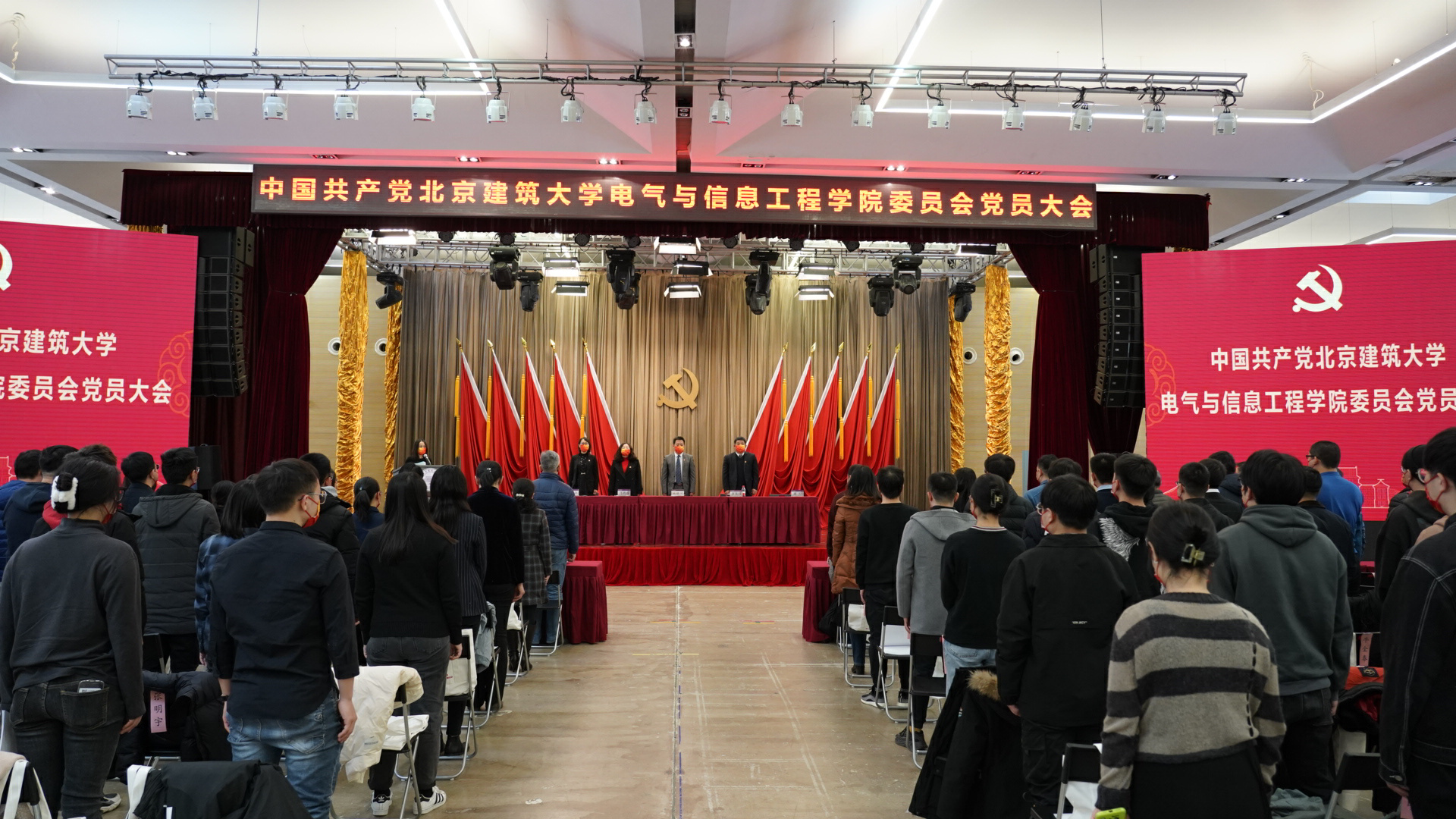 4ce03fcaa40545478a2e56a6ad34449e.jpg 4ce03fcaa40545478a2e56a6ad34449e.jpg